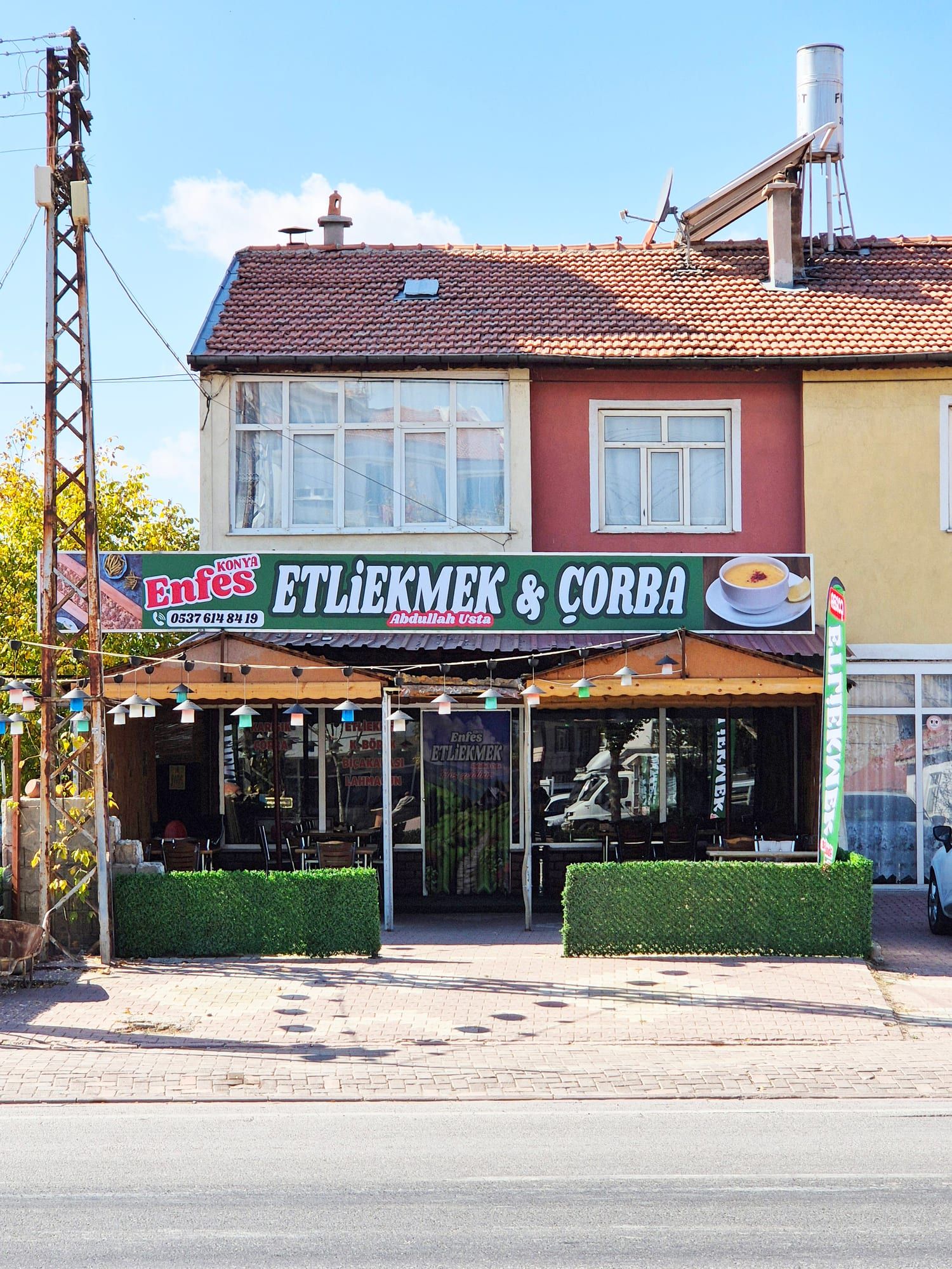 Enfes Etliekmek & Çorba’nın Karaman Caddesi’ndeki dükkânı